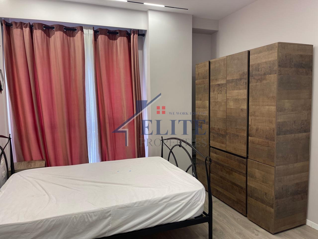 Ish Fusha e Aviacionit, apartament 2+1 për qira