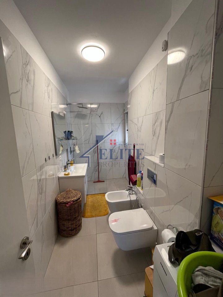 Rruga e Dibres prane Viles Gold, apartament 2+1 ne shitje