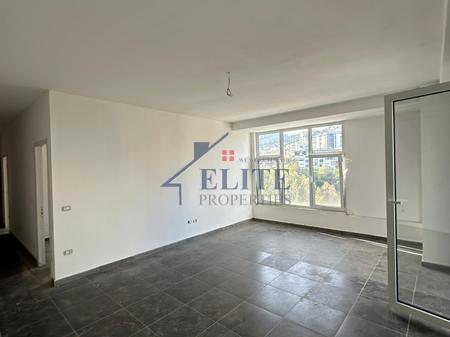 Liqeni i Thatë, apartament 2+1 në shitje