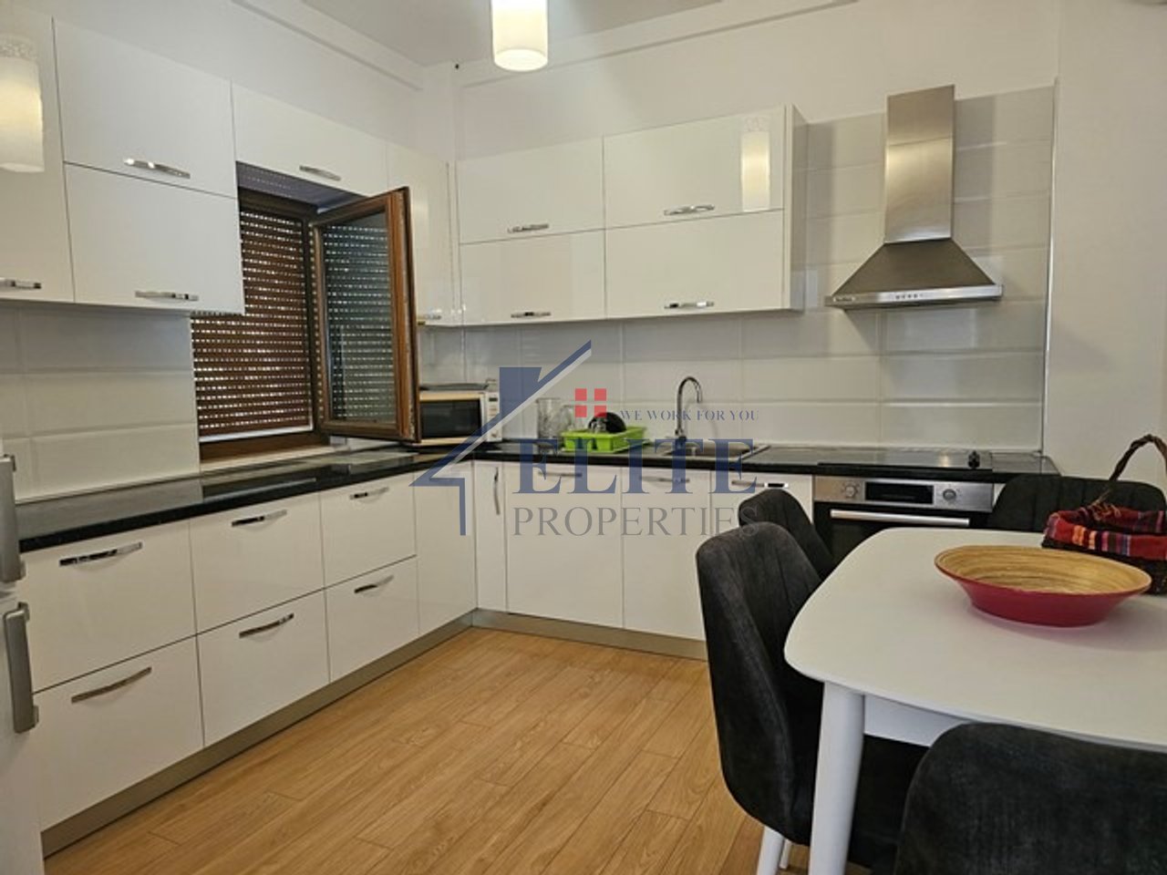 Pranë TEG, vile moderne me qira