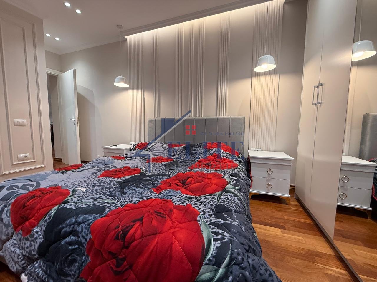 Via Myslym Shyri, attico in affitto