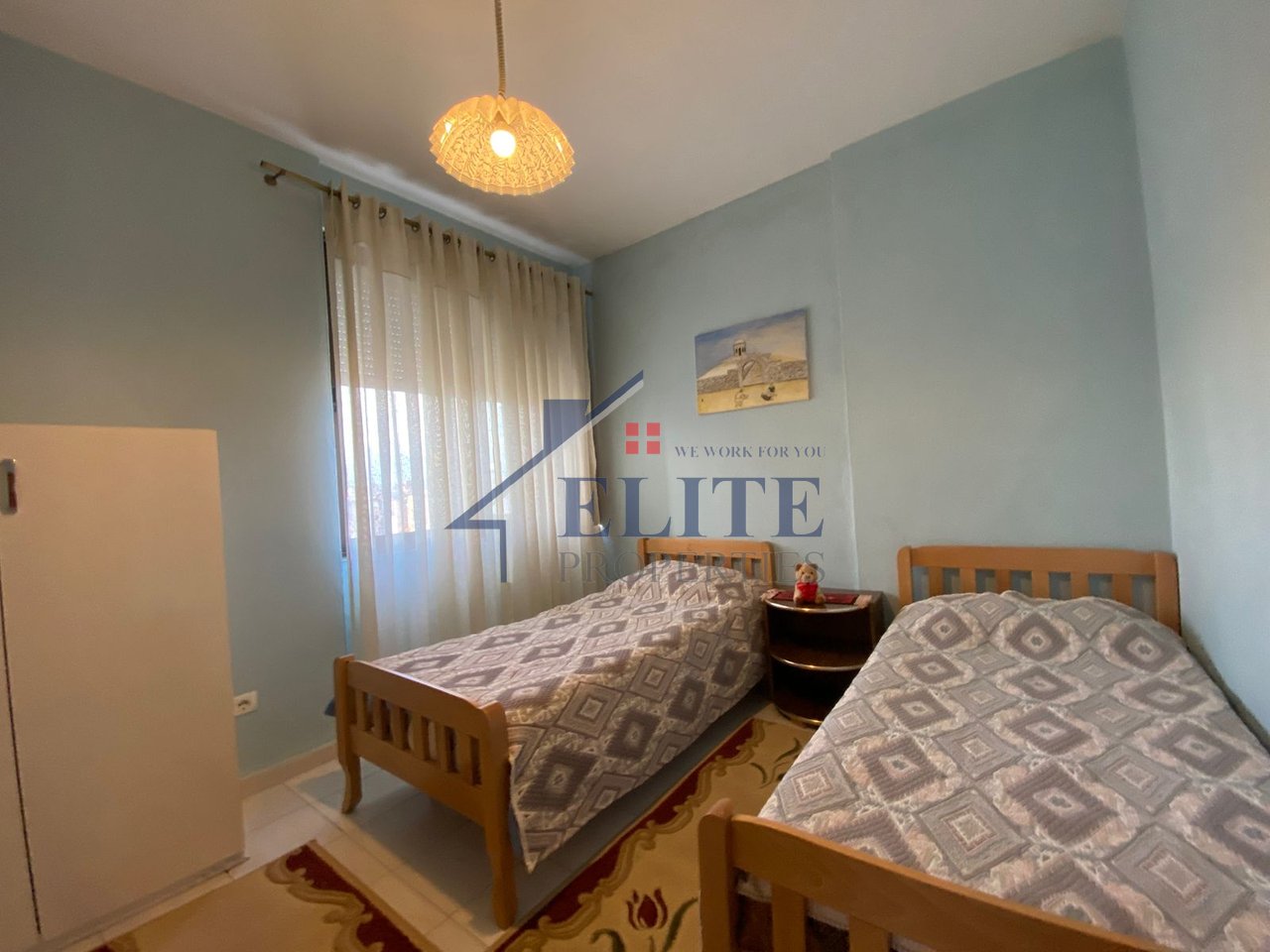 Ali Demi, apartament 2+1 me qira