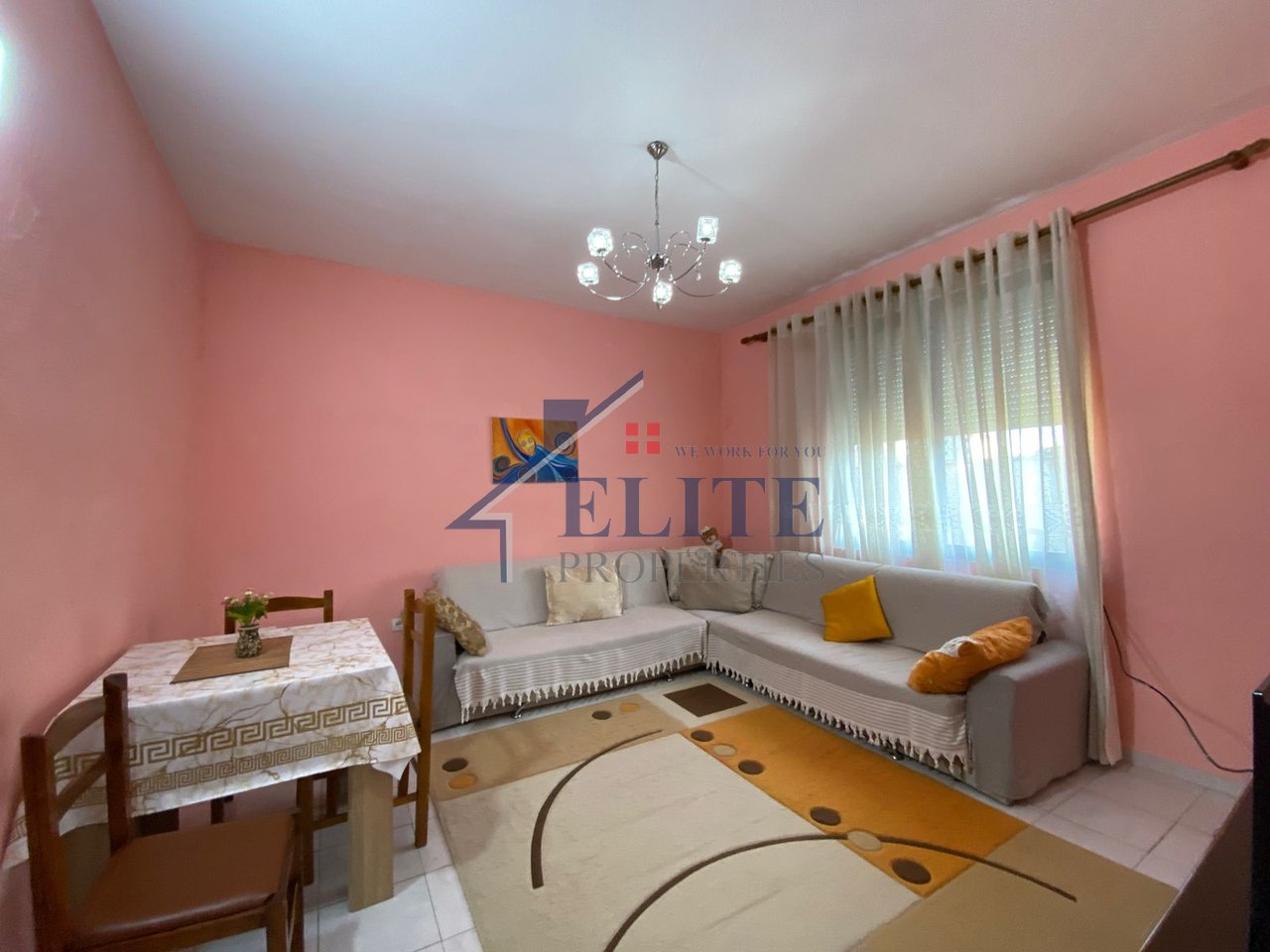 Ali Demi, apartament 2+1 me qira