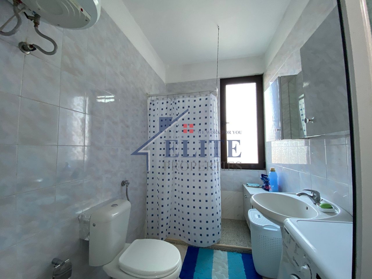 Ali Demi, apartament 2+1 me qira