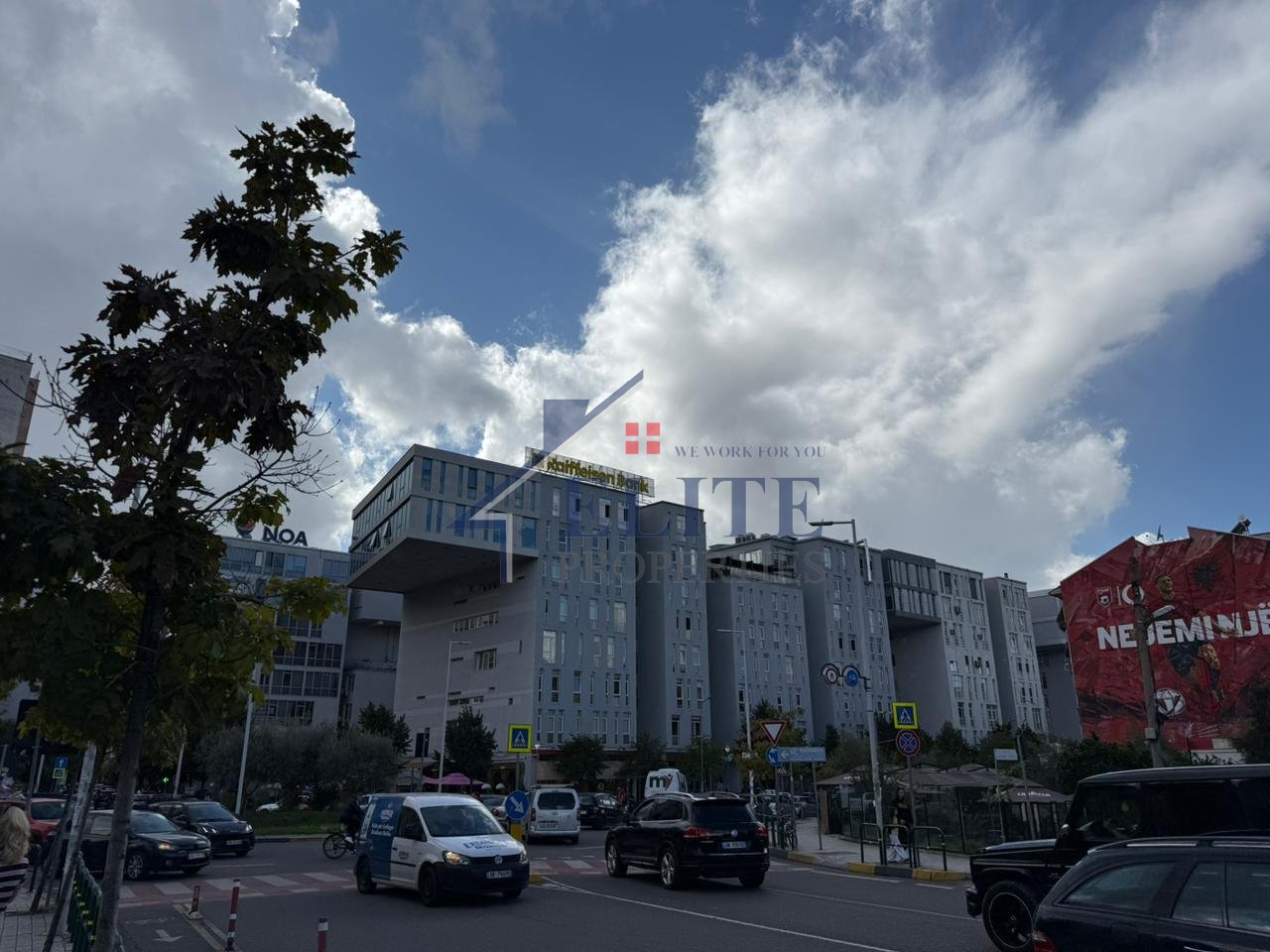 Komuna e Parisit, apartament 1+1 në shitje