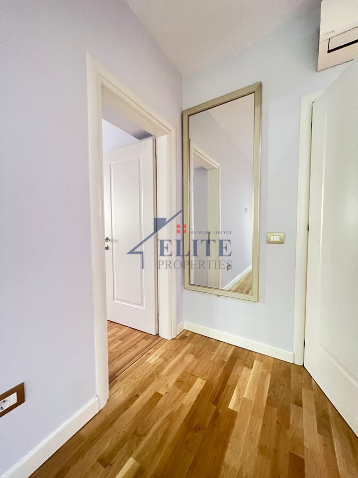 Rruga Bardhok Biba qendër, apartament 2+1 për qira