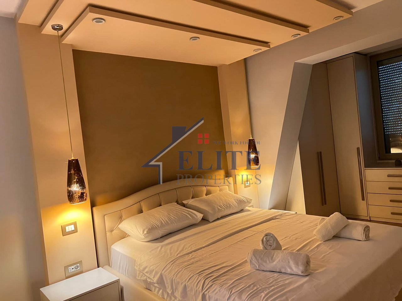 Rruga Bardhok Biba qendër, apartament 2+1 për qira