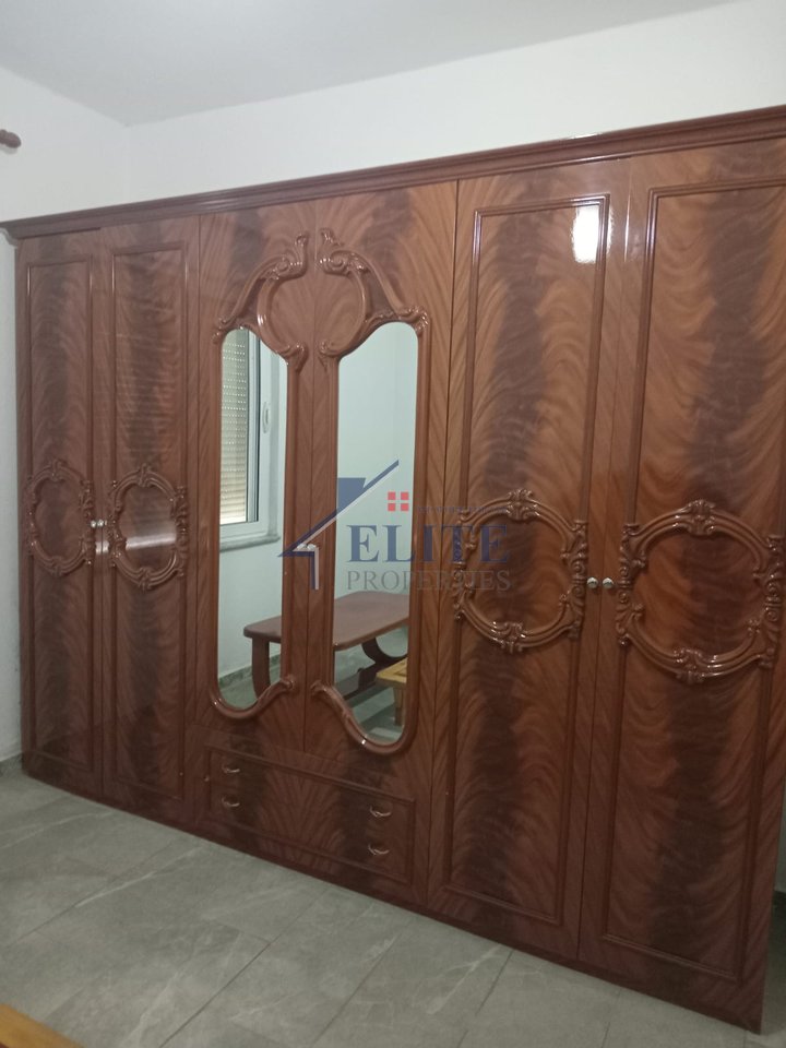 Astir, apartament 2+1 me qira