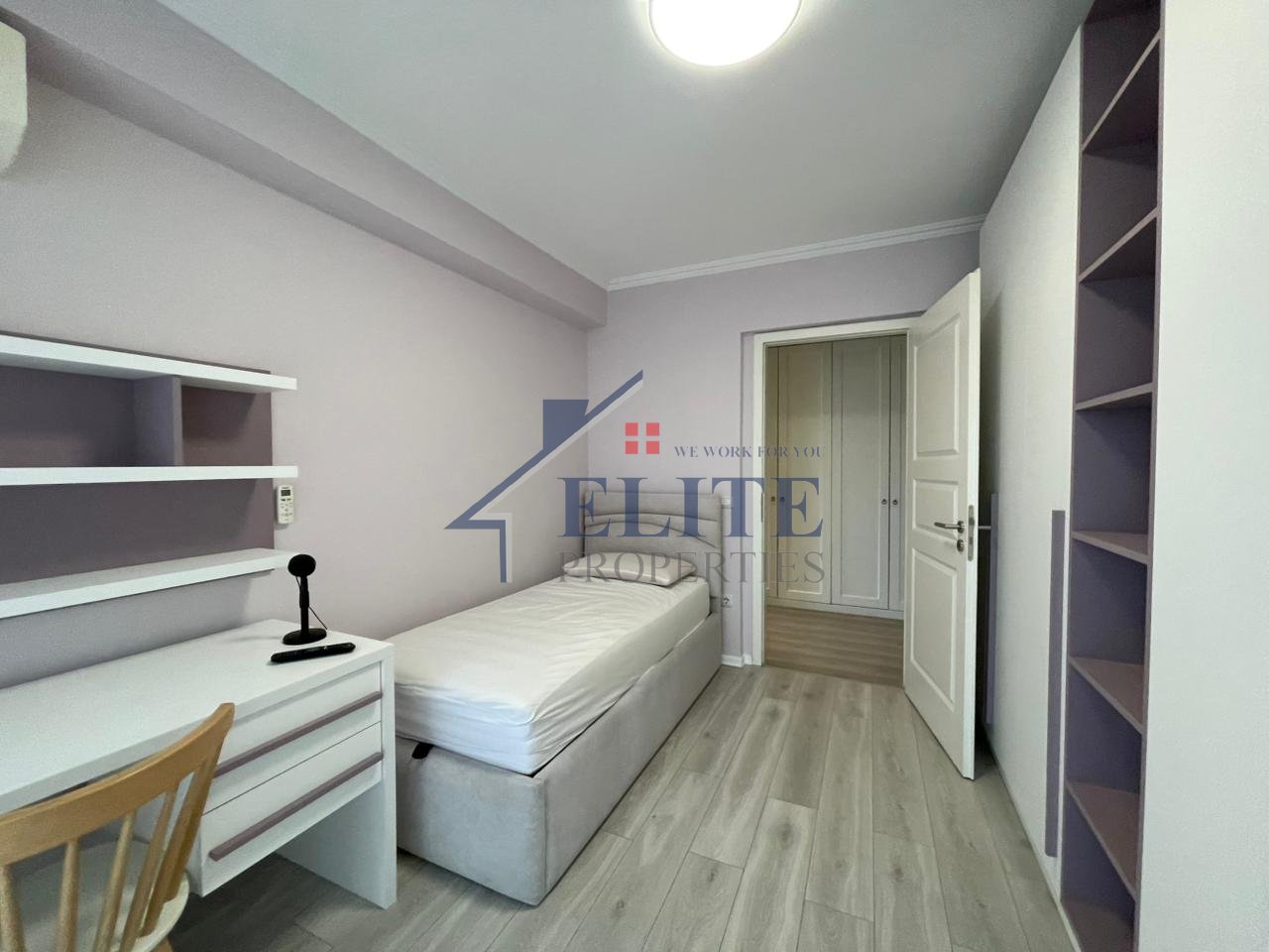Rr. Vaso Pasha Bllok, apartament 2+1 me qira