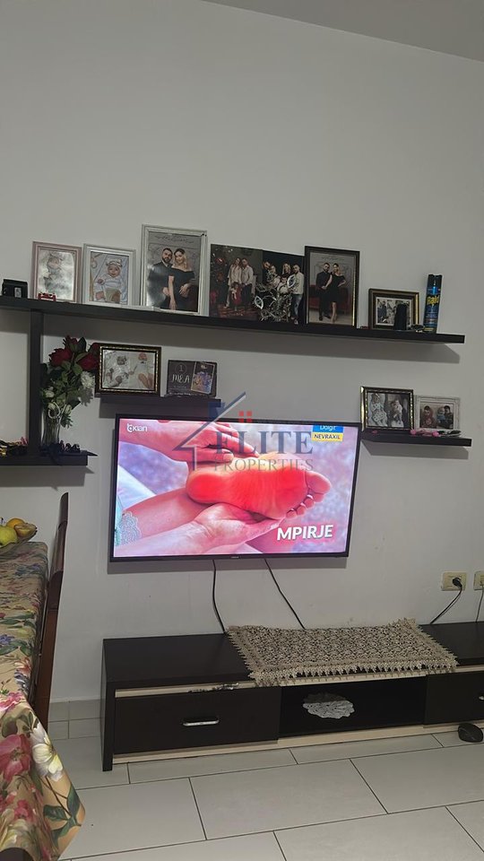 Laprakë, 2+1 apartment for rent