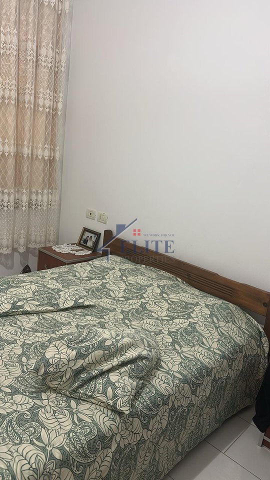 Laprakë, 2+1 apartment for rent