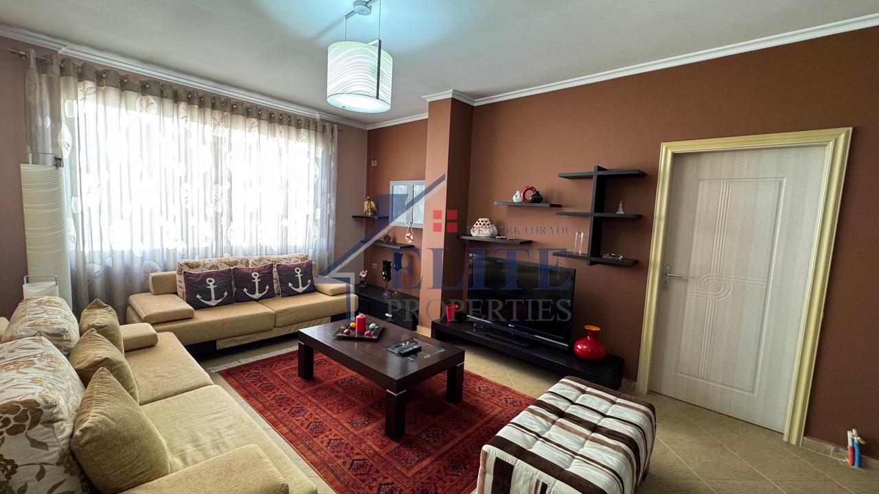 Zogu i Zi, 3+1 apartment for rent