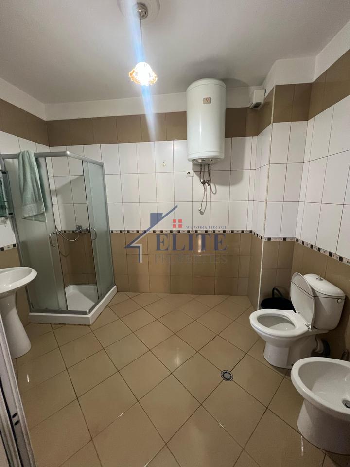 Palazzi Gialli - appartamento 2+1 in affitto