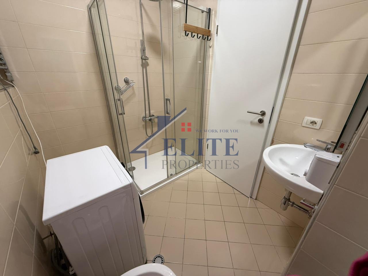 Center, 1+1 apartment for rent