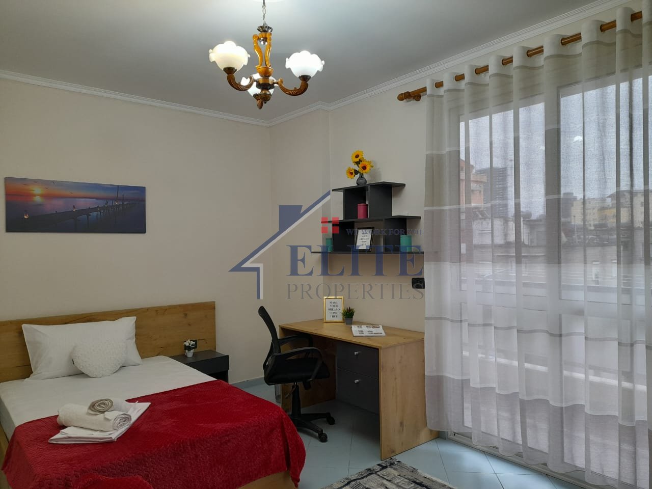 Rruga Mine Peza, apartament 3+1 me qira
