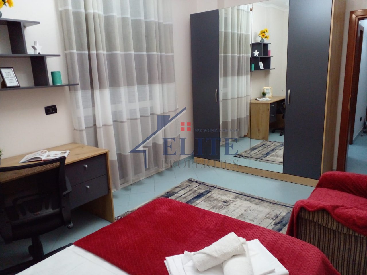 Rruga Mine Peza, apartament 3+1 me qira