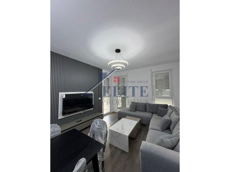 Univers City, two bedroom apartment for rent