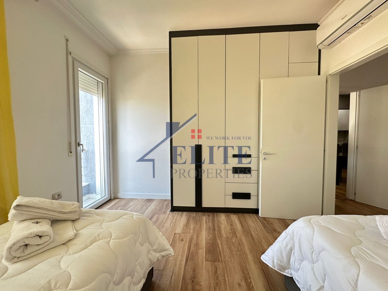 Pazari i Ri, apartament 2+1 me qira