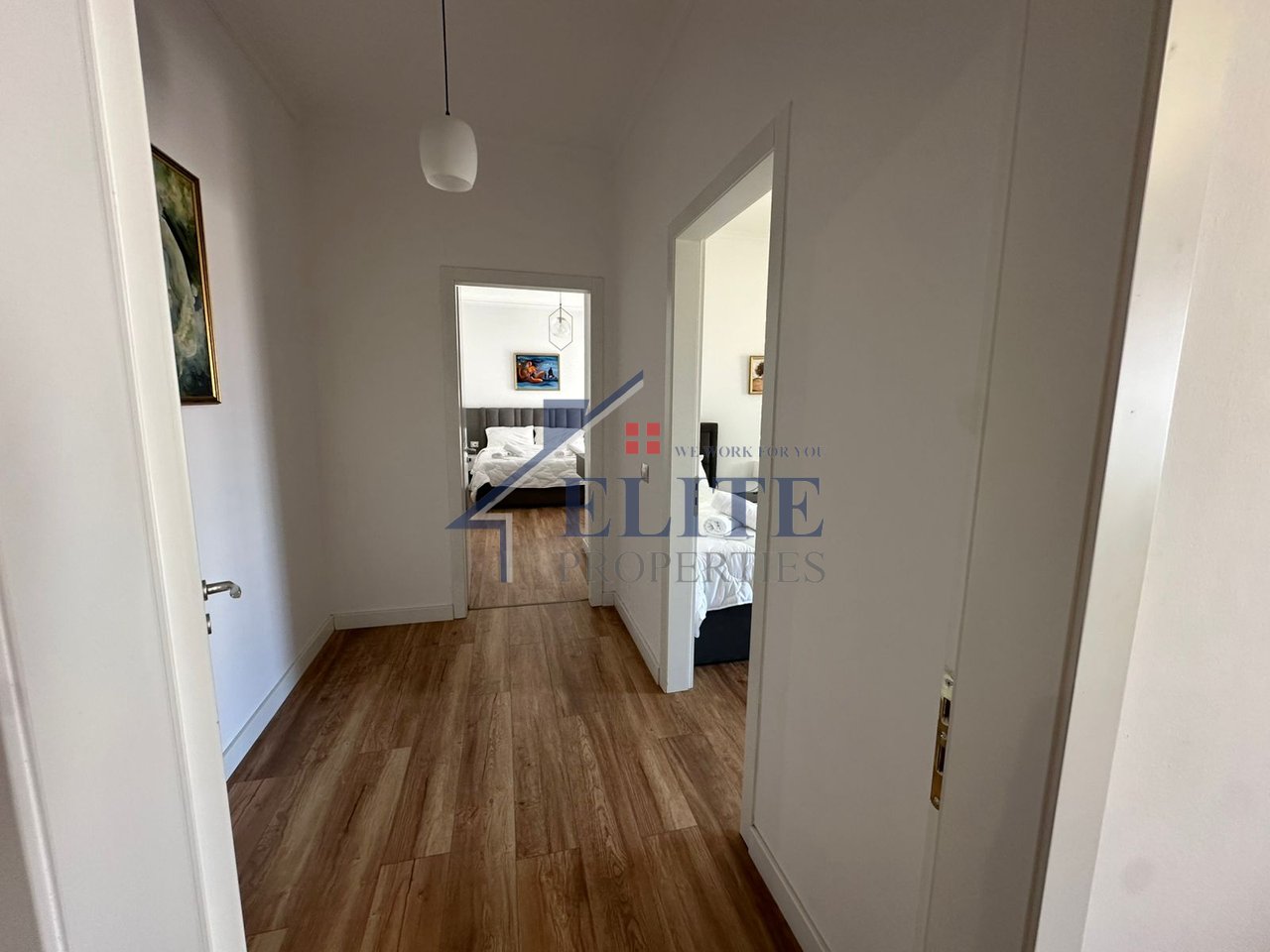 Pazari i Ri, apartament 2+1 me qira