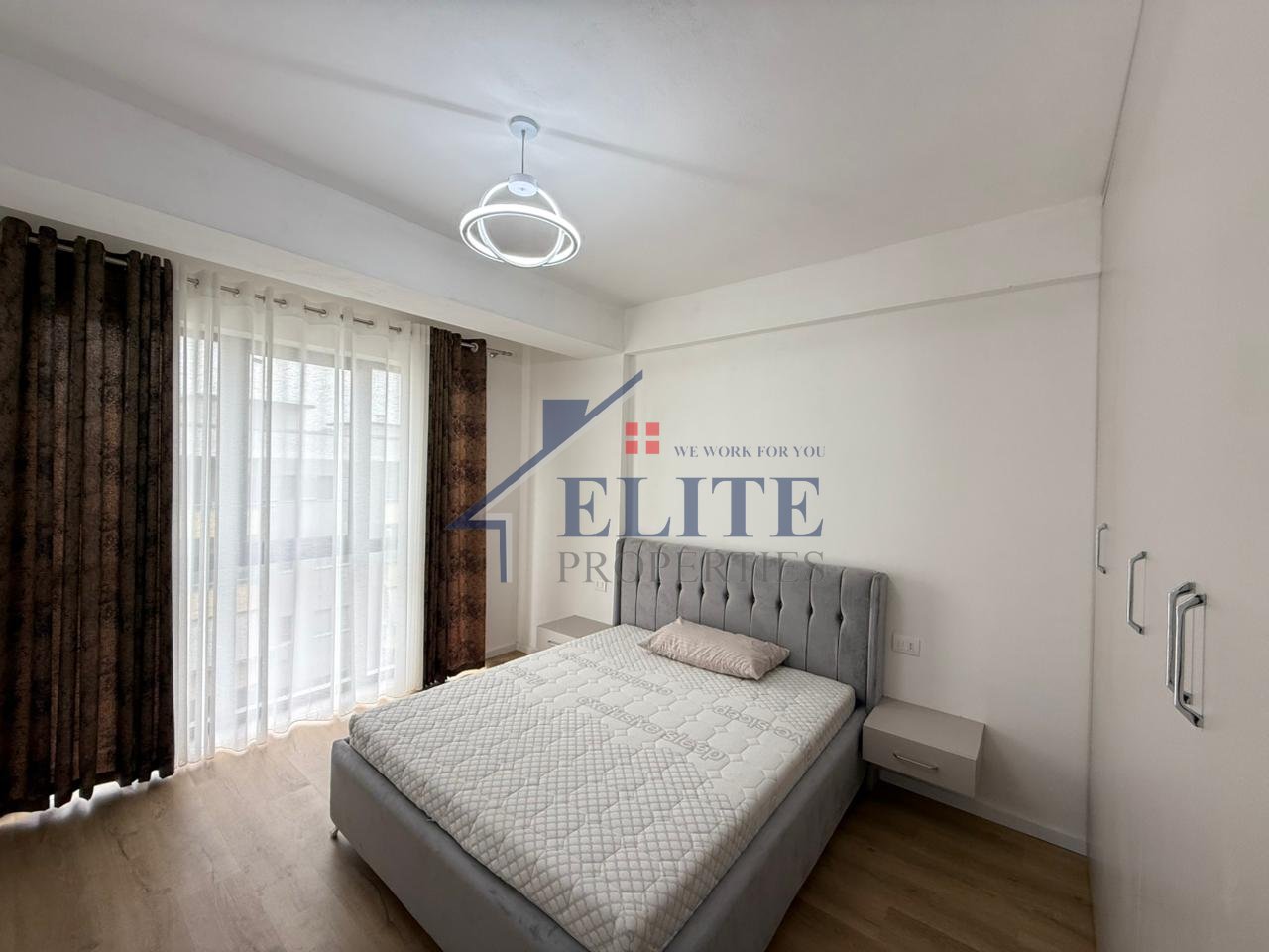 Villa L Astir, appartamento con due camere da letto in affitto