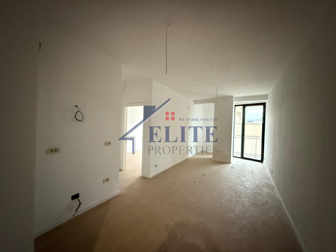 Via Mine Peza, ufficio in affitto