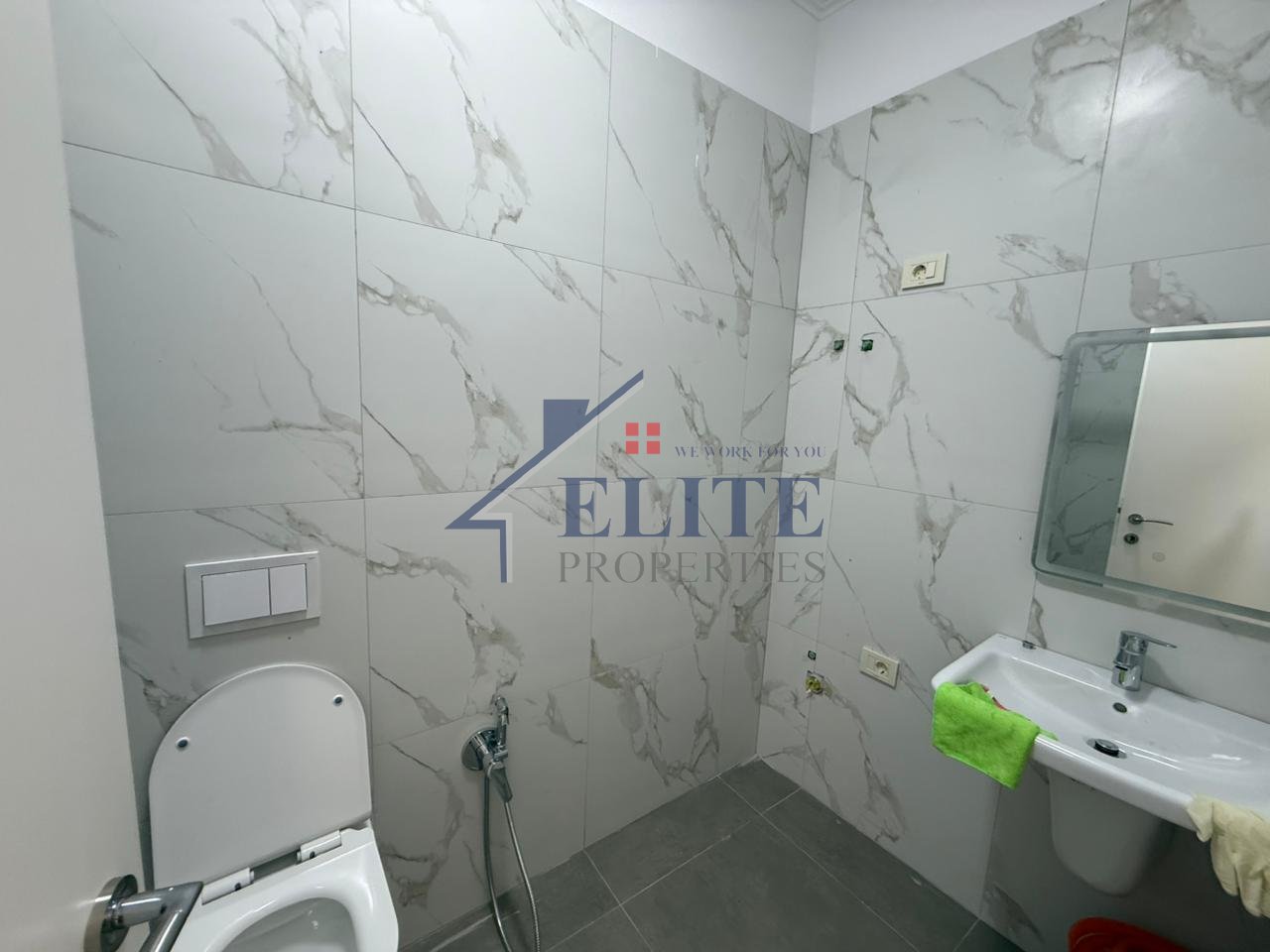 Via Mine Peza, appartamento 2+1 in affitto