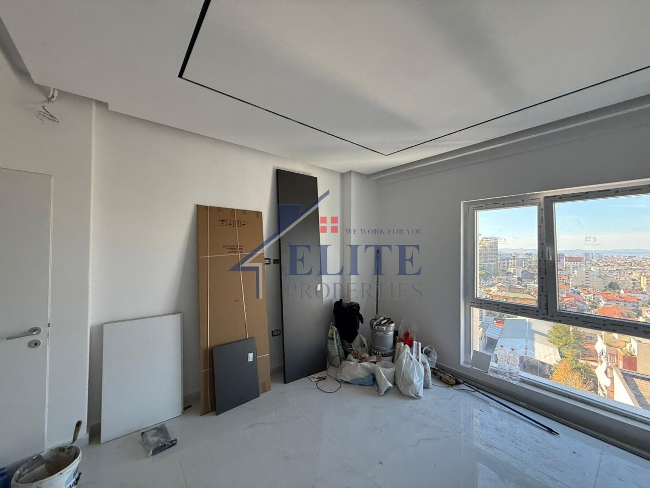Zogu i Zi, apartament 1+1 me qira