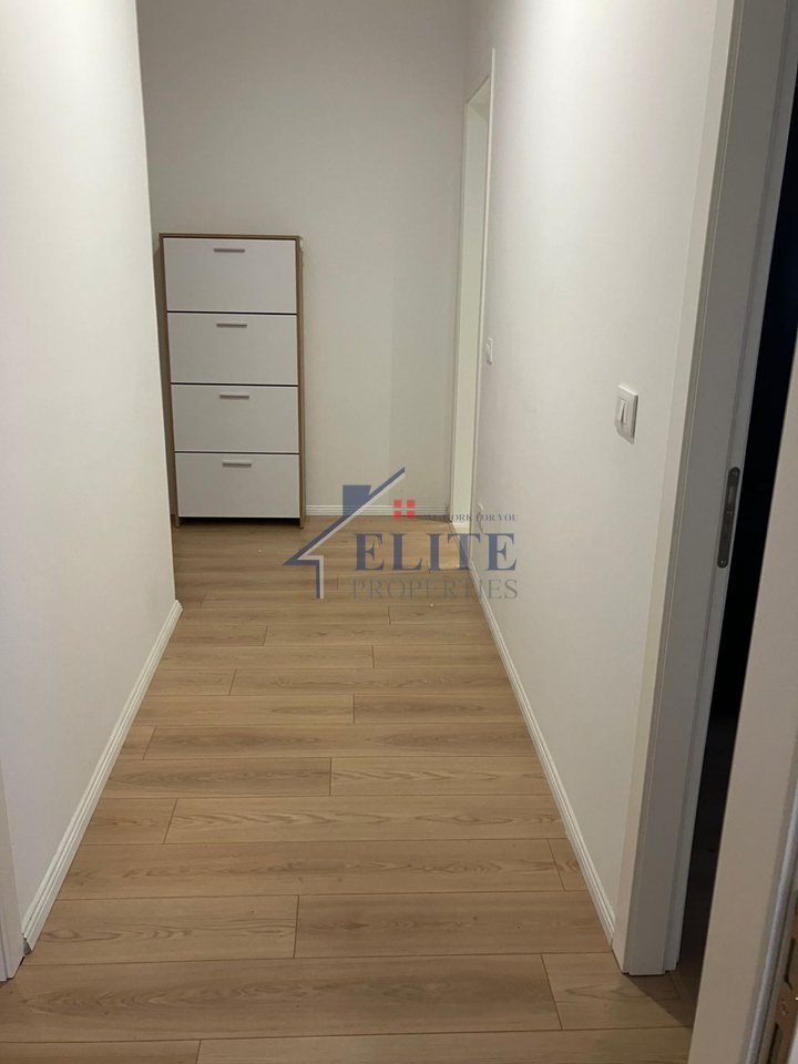 Ne hyrje te Kodres se Diellit 1, apartament 2+1 me qera