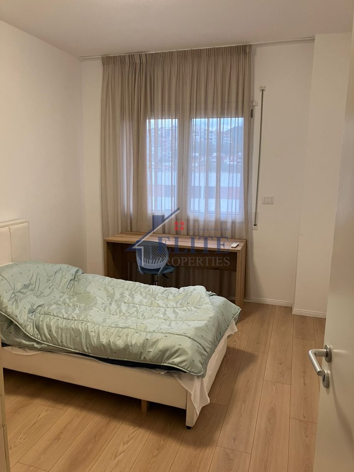 Ne hyrje te Kodres se Diellit 1, apartament 2+1 me qera