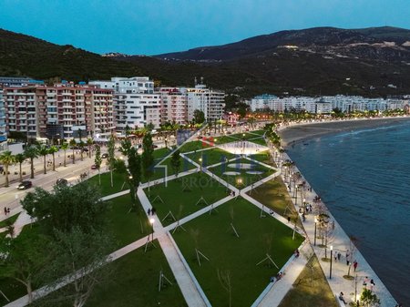 Lungomare Vlorë, apartament 1+1 në shitje
