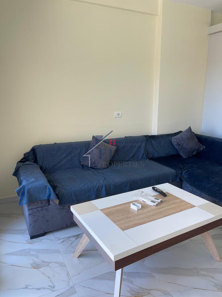 Pazari i Ri – Appartamento 1+1 in affitto