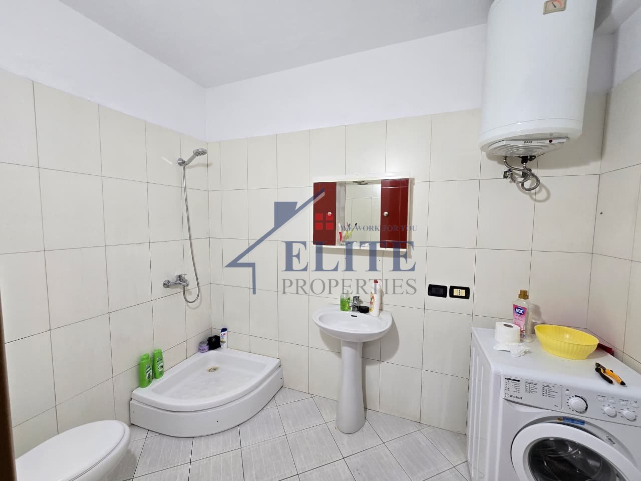 Astir, Tiranë – apartament 2+1+2 ne shitje