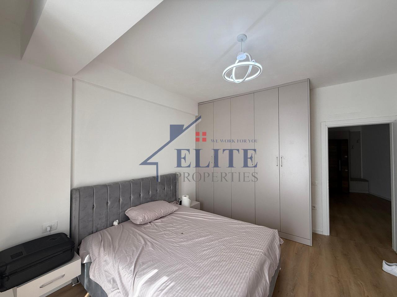 Astir, apartament 2+1 me qira