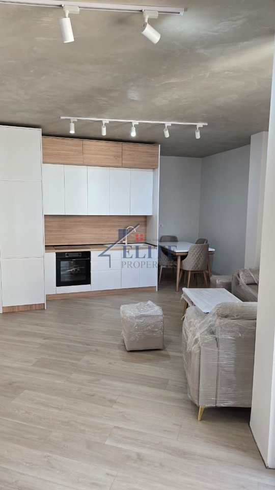 Astir, apartament 1+1 me qira