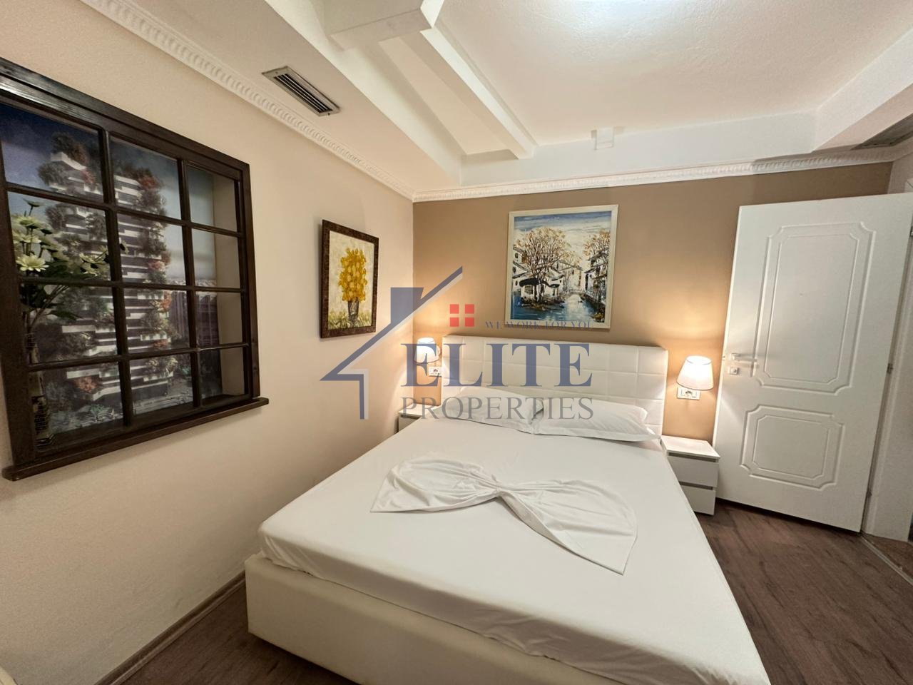 Xhamia e Tabakëve –  apartament 1+1 me qira
