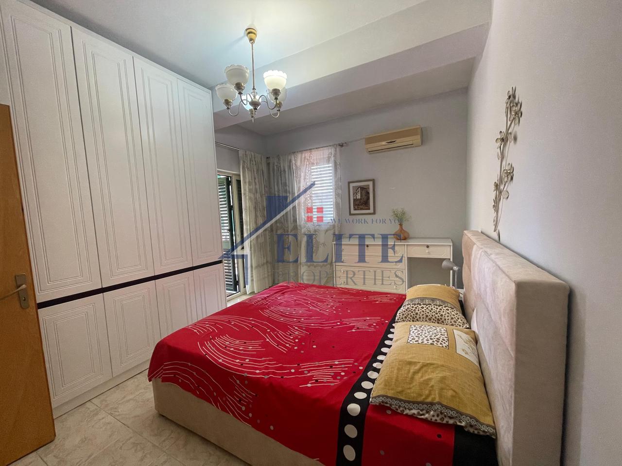 Kavaja Street, three bedroom  apartment for rent