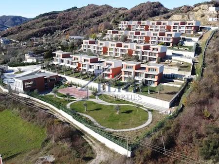 Residenza Olive Grove, villa in affitto