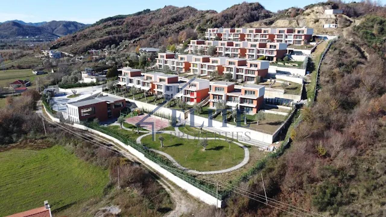 Residenza Olive Grove, villa in affitto