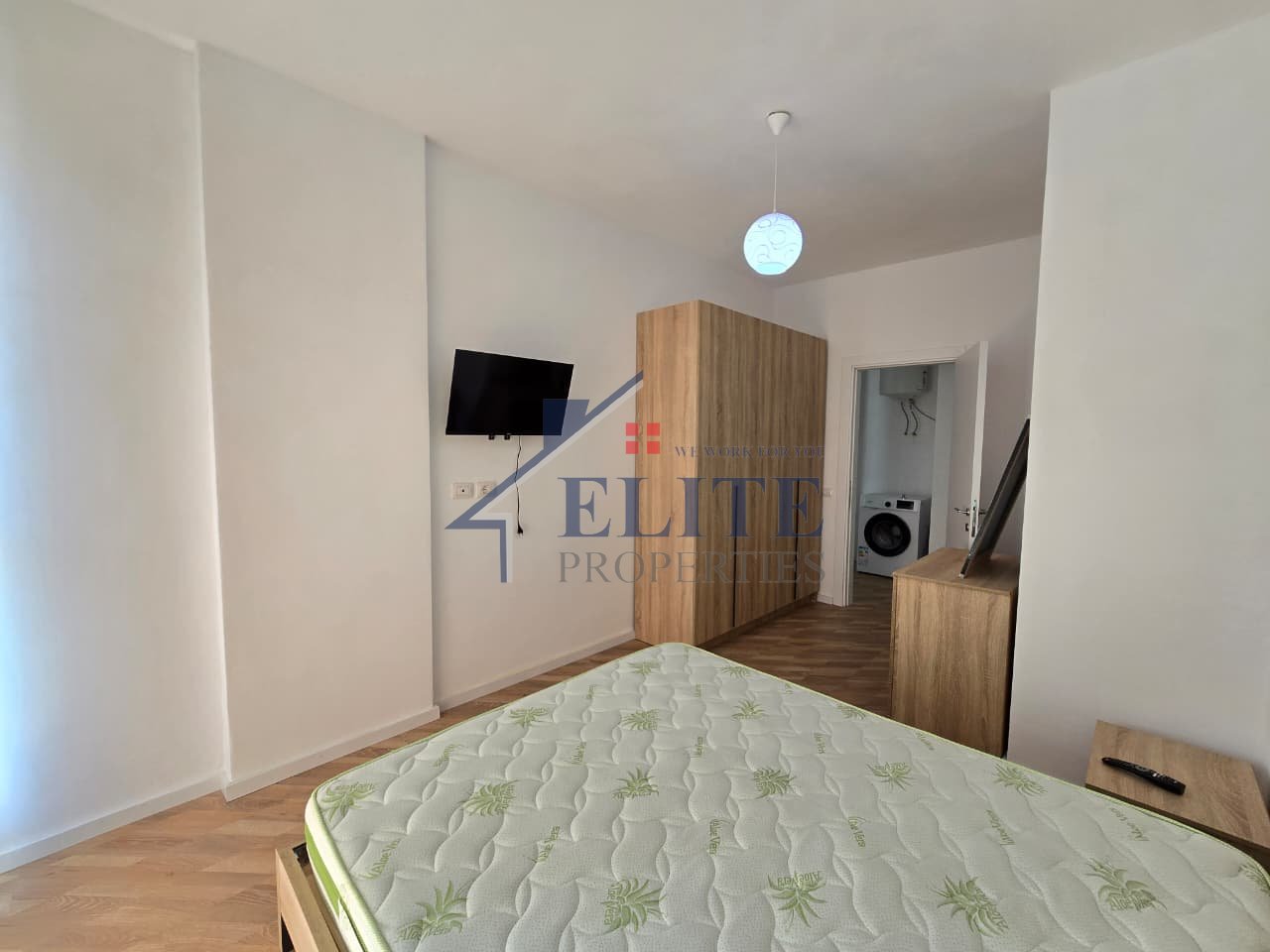 Univers City, apartament 1+1 me qira