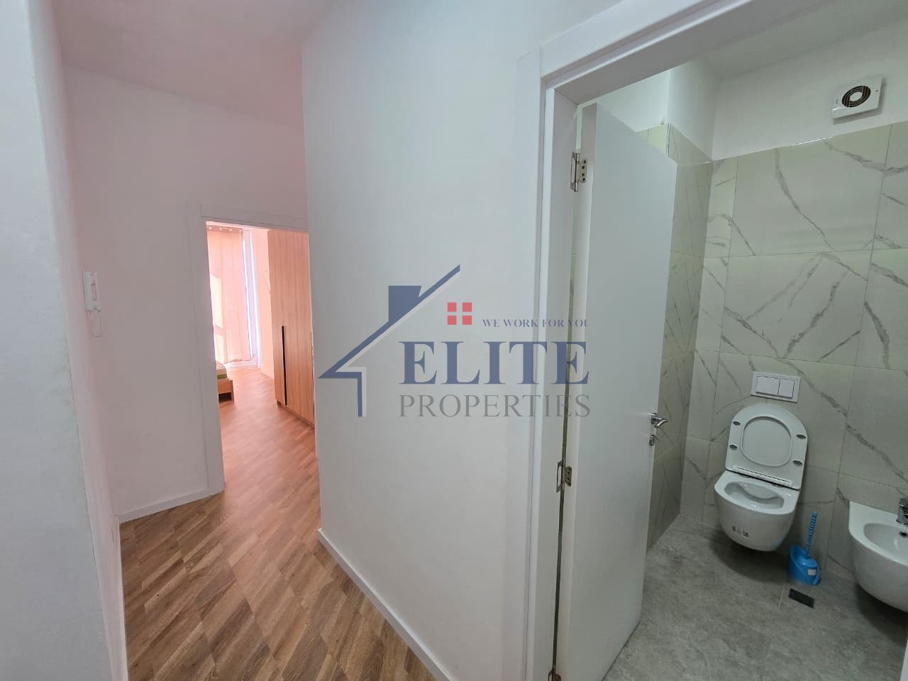 Univers City, apartament 1+1 me qira