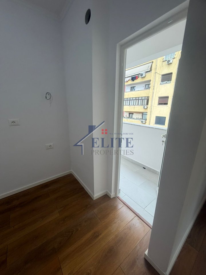Porcelan, near the European University, one bedroom apartment for sale