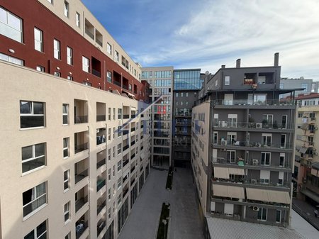 Aura Complex Rruga Dritan Hoxha, apartament 1+1 me qira