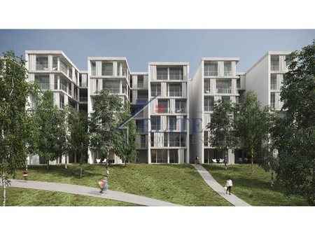 Vicino a Long Hill Residence, appartamento 2+1 in vendita