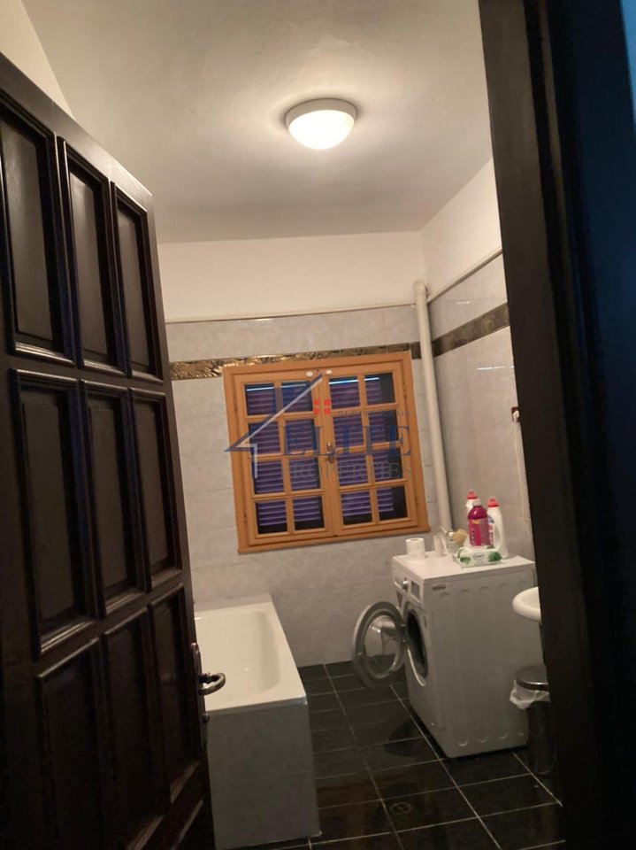 Blloku i vilave Selitë, vilë me qira