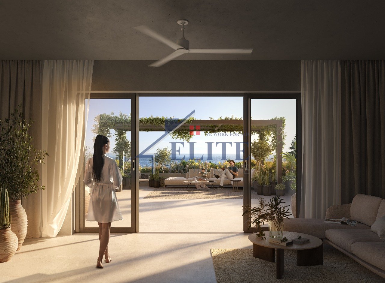 Square Village Dhërmi, apartament 2+1+oborr në shitje