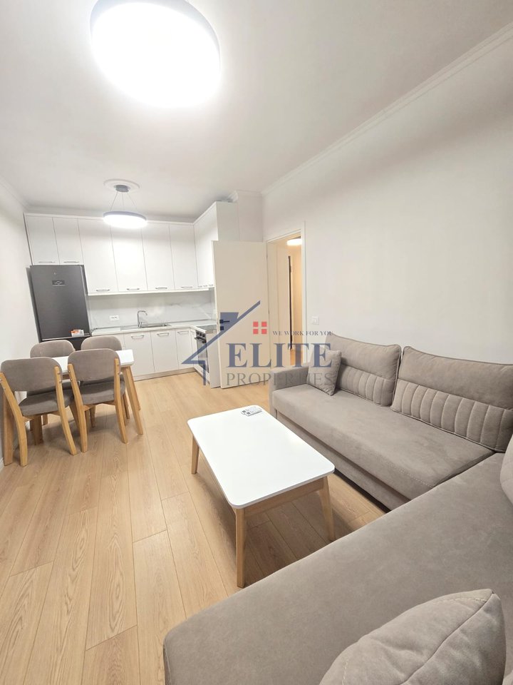 Campo di aviazione, appartamento 1+1 in affitto