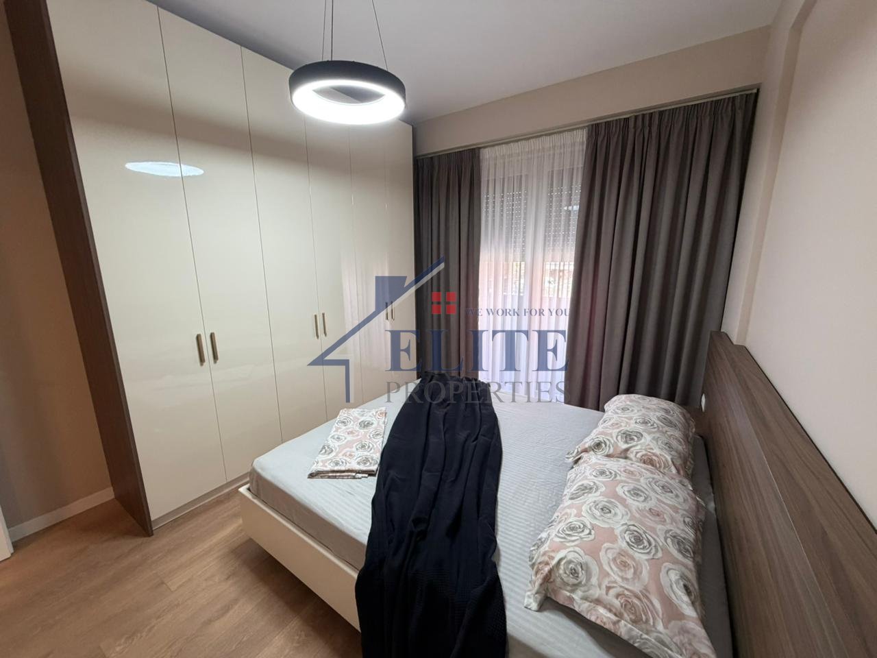 Vila L Astir, apartament 1+1 me qira