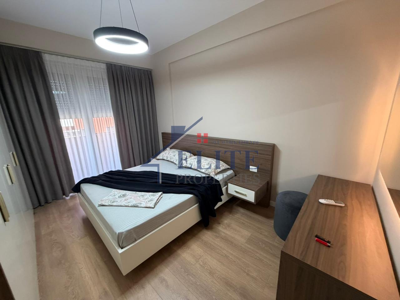 Vila L Astir, apartament 1+1 me qira