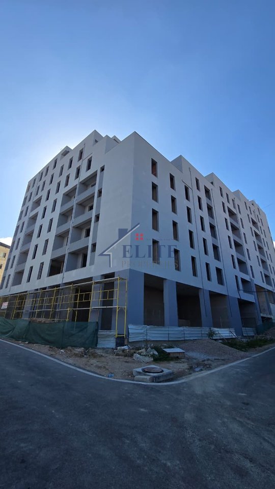 Ali Demi -Apartament 2+1+2 ne shitje