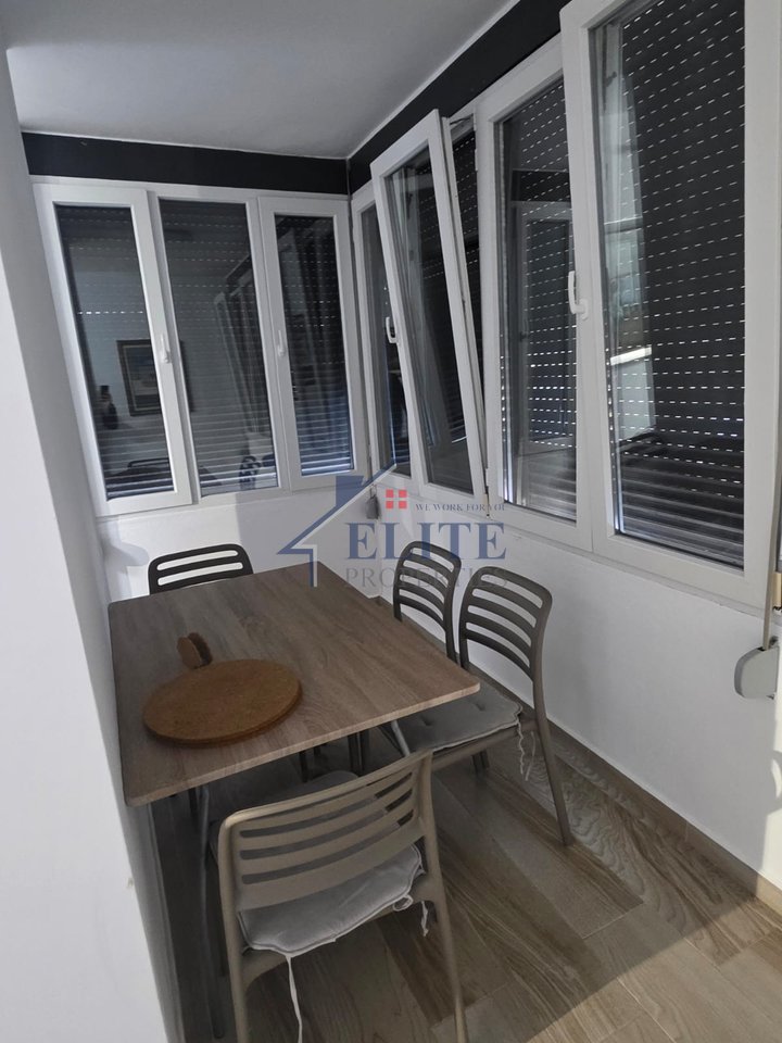 Golem pranë Hotel Grint, apartament 1+1 në shitje